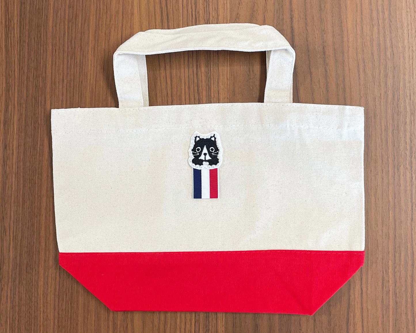 ねこのメルティ キャンバストート パール付き